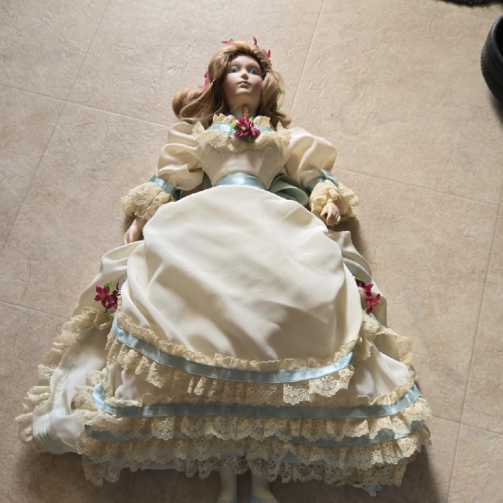 Flawed Franklin Heirloom Doll 1984 From Little Women Amy 17" Tall